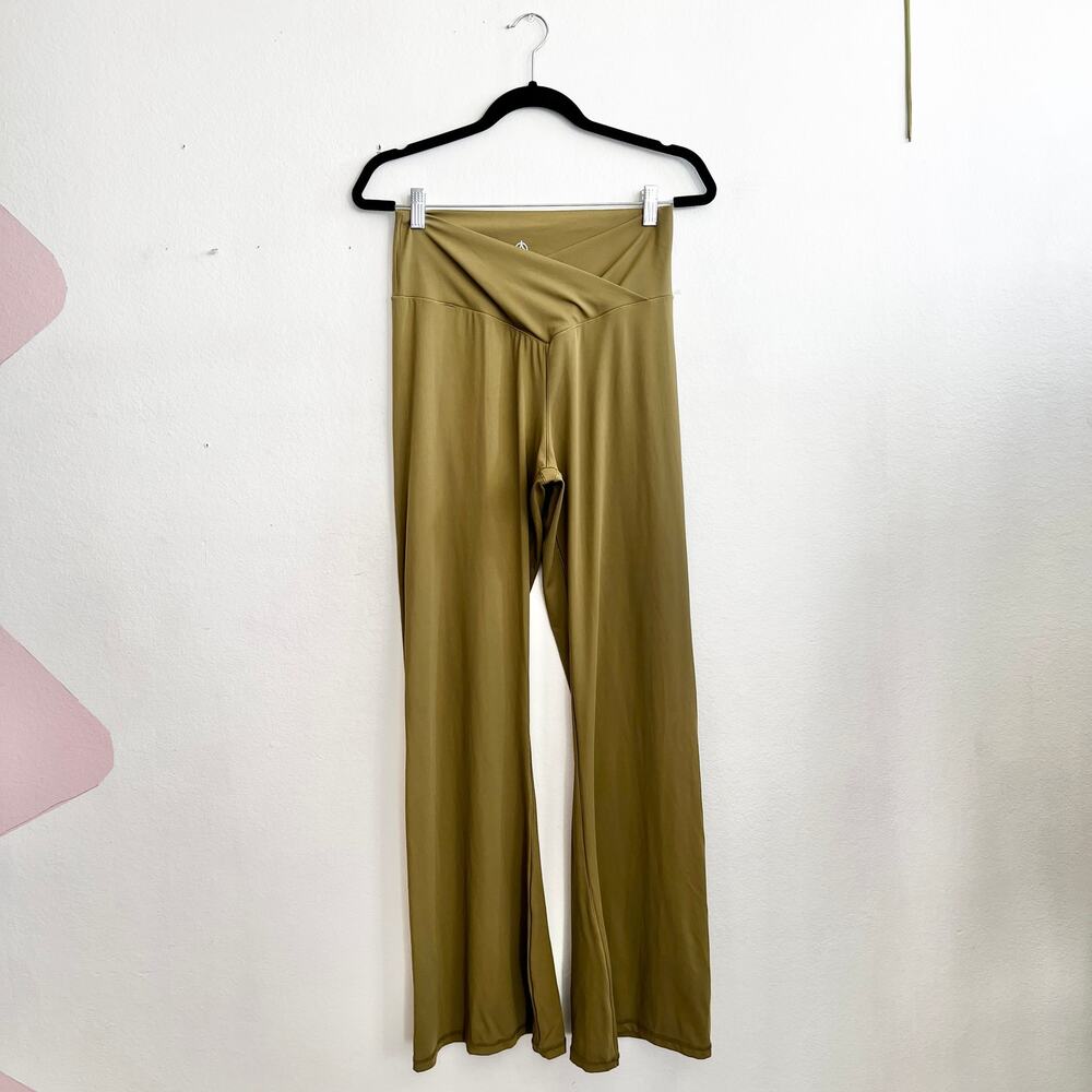 Sunzel Green Crossover Flare Leggings Yoga Activewear Athleisure Pilates XL